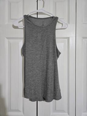 Unknown brand medium women's gray athletic tank top